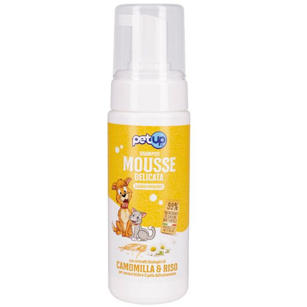 Image of Shampoo Mousse Delicata per lavaggi frequenti PetUp 200 ml - Camomilla e riso - SPEDIZIONE GRATIS 1° ORDINE + scegli lo sconto BZR5 / BZR20010